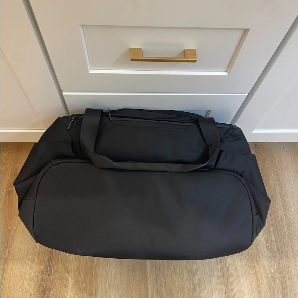 Brand new Lululemon define duffle bag